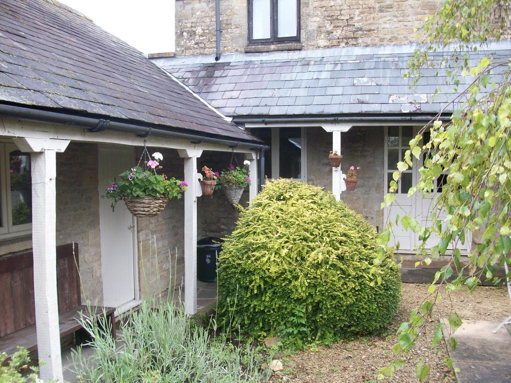Merrymouth Fifield Exterior foto