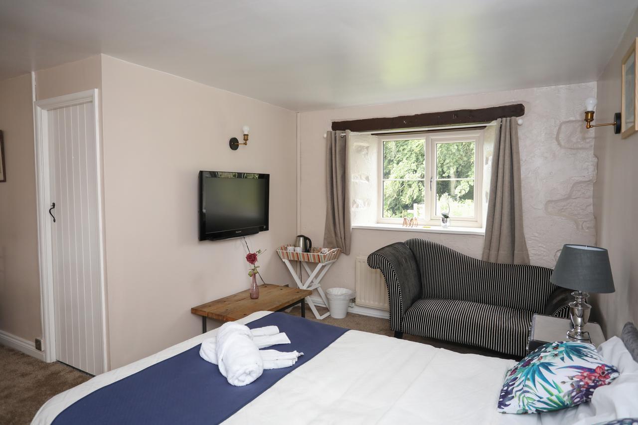 Merrymouth Fifield Exterior foto